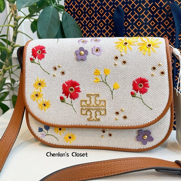 ✨🎀NeW! Tory Burch Britten Floral Small Canvas Saddle Bag - Picture 3 of 12